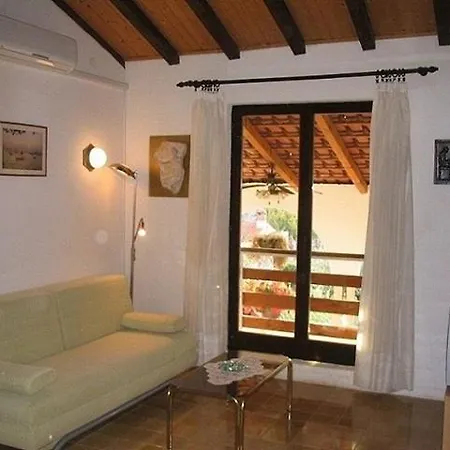 In With Balcony, Air Conditioning, W-lan,washing Machine 229-1 Fazana