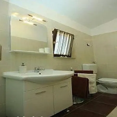 In With Balcony, Air Conditioning, W-lan,washing Machine 229-1 Fažana